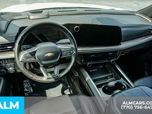 Used 2025 Chevrolet Tahoe LT AWD/4WD image 28
