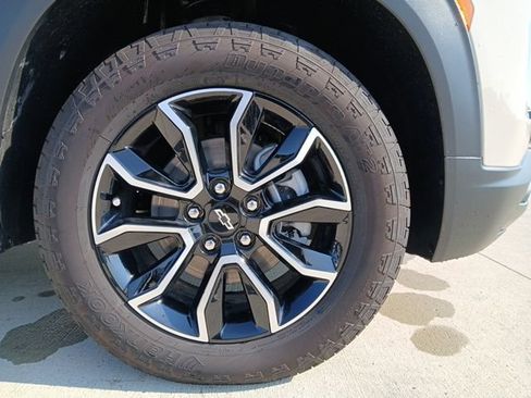 Used 2026 Chevrolet TrailBlazer ACTIV w/ Convenience Package AWD/4WD image 25