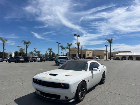 Used 2020 Dodge Challenger R/T Scat Pack image 4