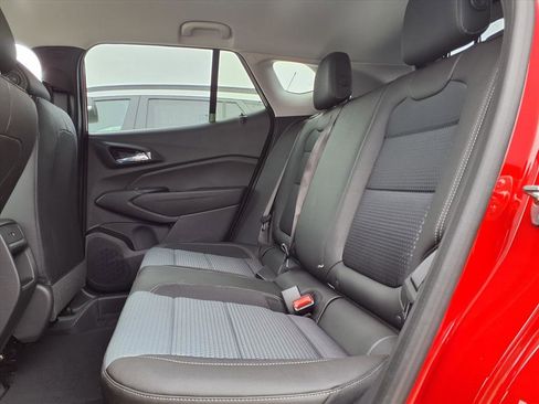 New 2026 Chevrolet Trax LT image 20