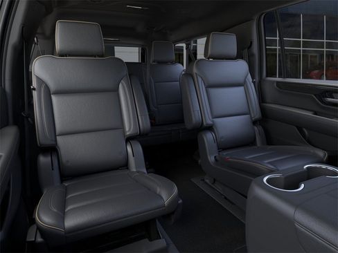 New 2025 GMC Yukon XL Elevation image 17