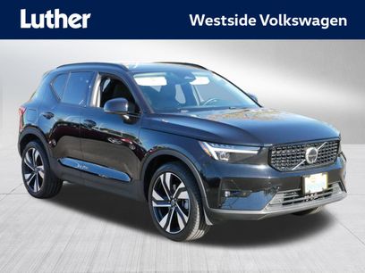 Used 2024 Volvo XC40 B5 Plus w/ Protection Package Premier