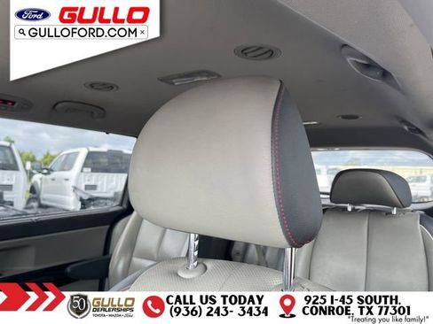 Used 2016 Kia Sedona SX FWD image 17