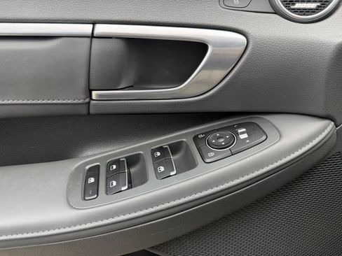 Used 2021 Hyundai Sonata Limited image 25