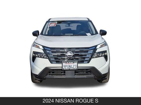 Used 2024 Nissan Rogue S AWD/4WD image 4