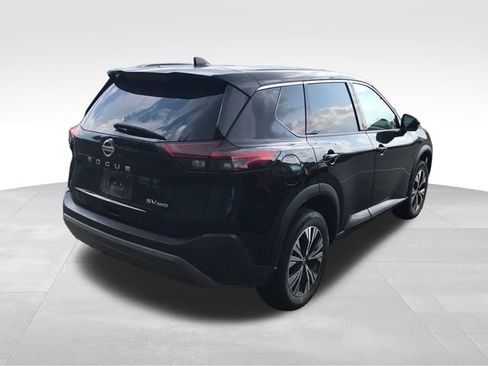 Used 2021 Nissan Rogue SV AWD/4WD image 2