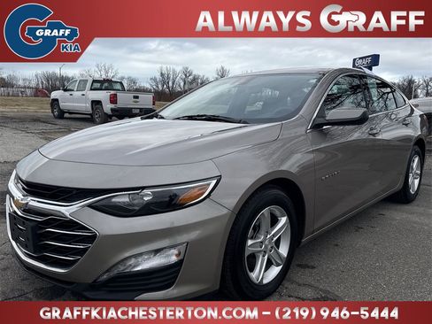 Used 2023 Chevrolet Malibu LT image 1