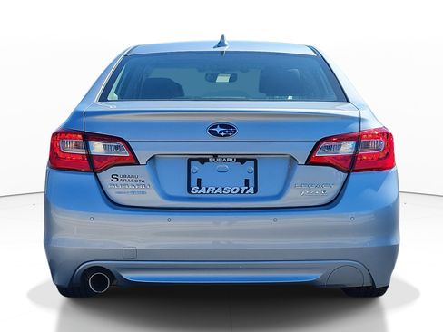 Used 2017 Subaru Legacy 2.5i Limited image 5