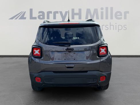 Used 2019 Jeep Renegade Altitude w/ Quick Order Package 2XM image 4