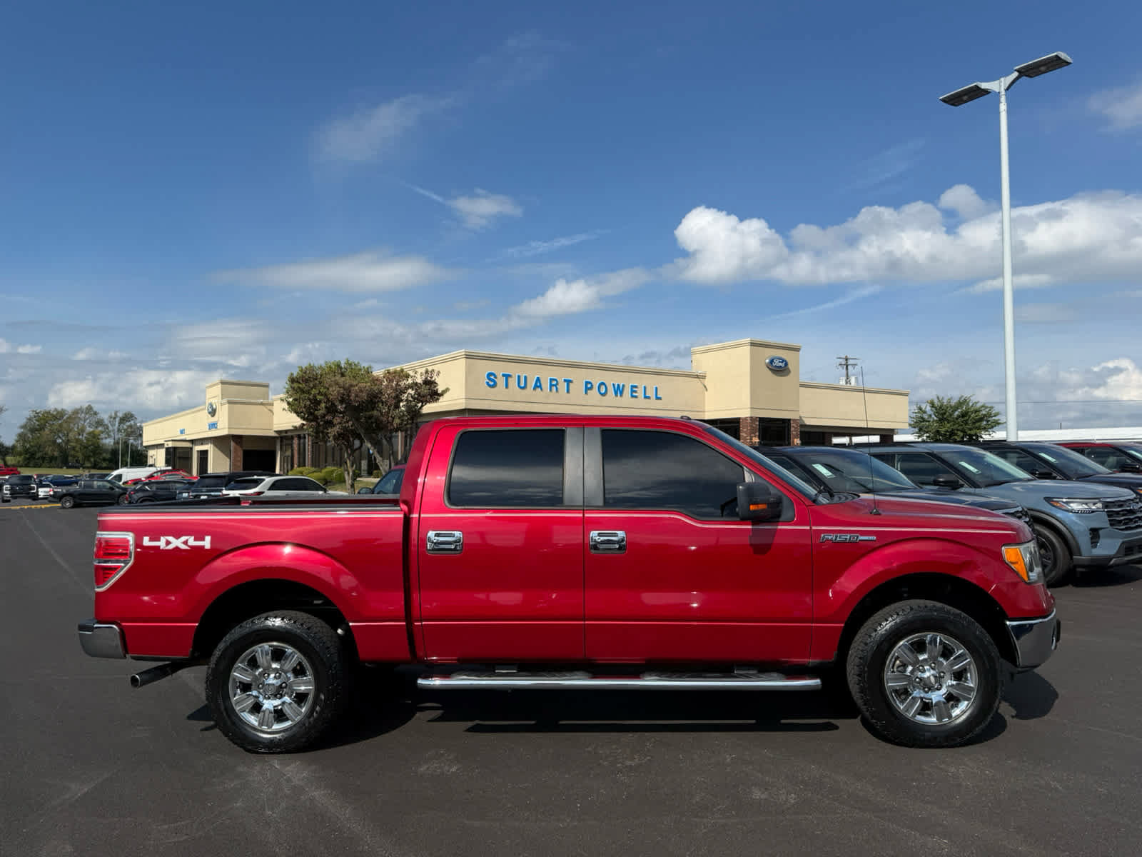Used 2010 Ford F150 XLT AWD/4WD image 14