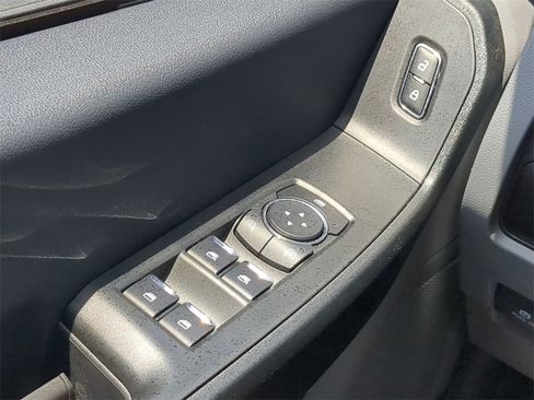 Used 2025 Ford F350 XL w/ XL Chrome Package image 29