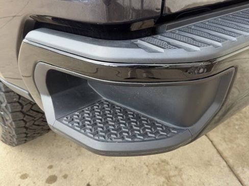 Used 2022 Chevrolet Silverado 1500 Custom Trail Boss image 12