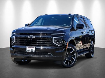Used 2025 Chevrolet Suburban RST