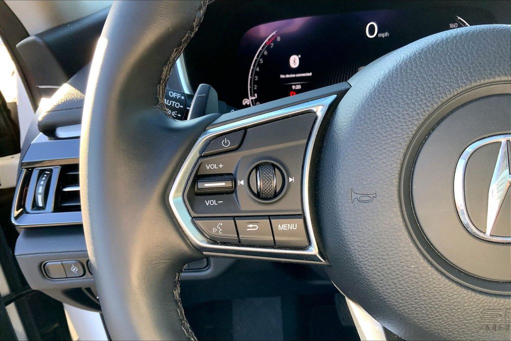 Used 2025 Acura MDX SH-AWD image 11