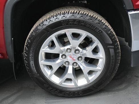 Used 2018 GMC Sierra 1500 SLT w/ SLT Premium Package image 36