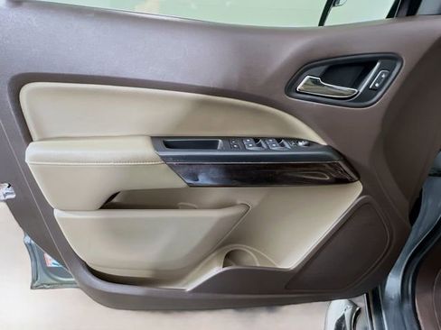 Used 2019 GMC Canyon SLT w/ Driver Alert Package image 30