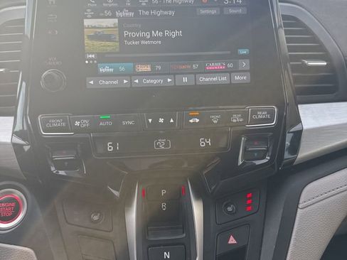 Used 2019 Honda Odyssey EX-L image 14