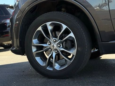 Used 2019 Dodge Durango GT image 39