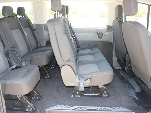 Used 2023 Ford Transit 350 XLT RWD image 13
