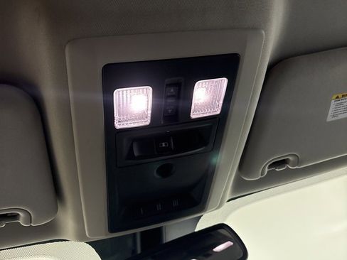 Used 2018 RAM 2500 Laramie w/ Convenience Group image 15