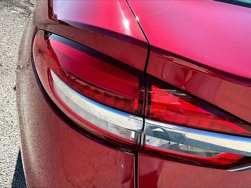 Used 2020 Ford Fusion S image 27