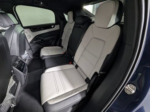 New 2026 Porsche Cayenne S AWD/4WD image 24