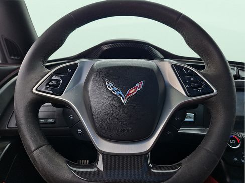 Used 2017 Chevrolet Corvette Stingray Coupe RWD image 16