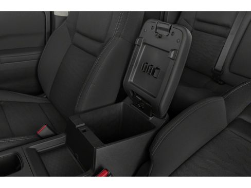 Used 2022 Nissan Frontier SV AWD/4WD image 9