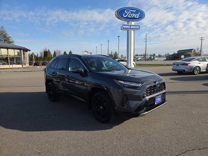 Used 2024 Toyota RAV4 SE w/ Weather Package