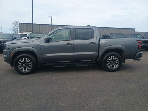 Used 2023 Nissan Frontier SV w/ SV Convenience Package AWD/4WD image 4