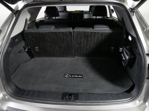 Used 2021 Lexus RX 350L Premium w/ Premium Package AWD/4WD image 18