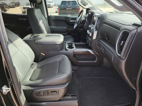Used 2021 GMC Sierra 1500 SLT image 26