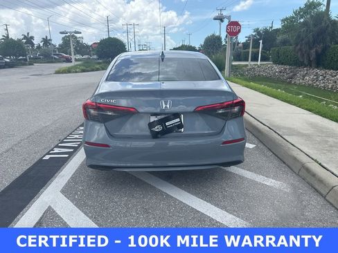 Used 2023 Honda Civic EX image 4
