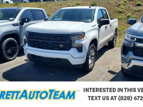 Used 2023 Chevrolet Silverado 1500 Custom RWD image 1