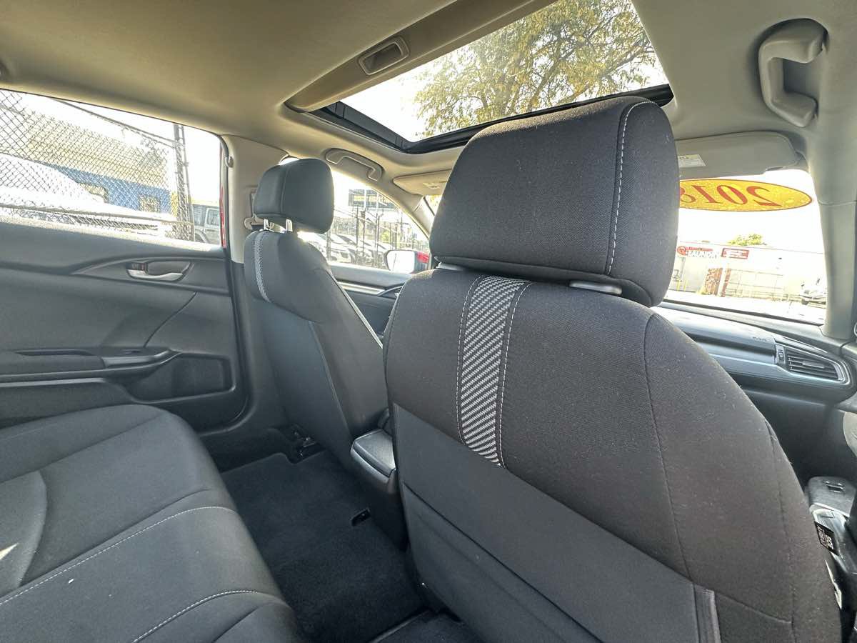 Used 2018 Honda Civic EX image 31