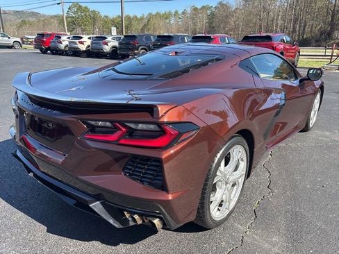 Used 2022 Chevrolet Corvette Stingray Premium Cpe w/ Z51 Performance Package image 4
