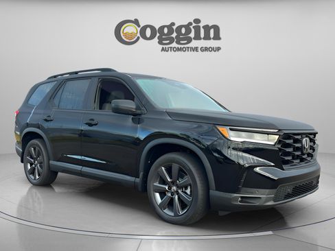 New 2025 Honda Pilot Sport image 8