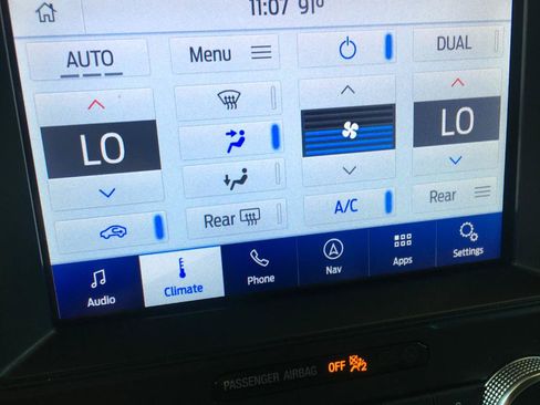 Used 2020 Ford Expedition Max XLT w/ Equipment Group 202A RWD image 14