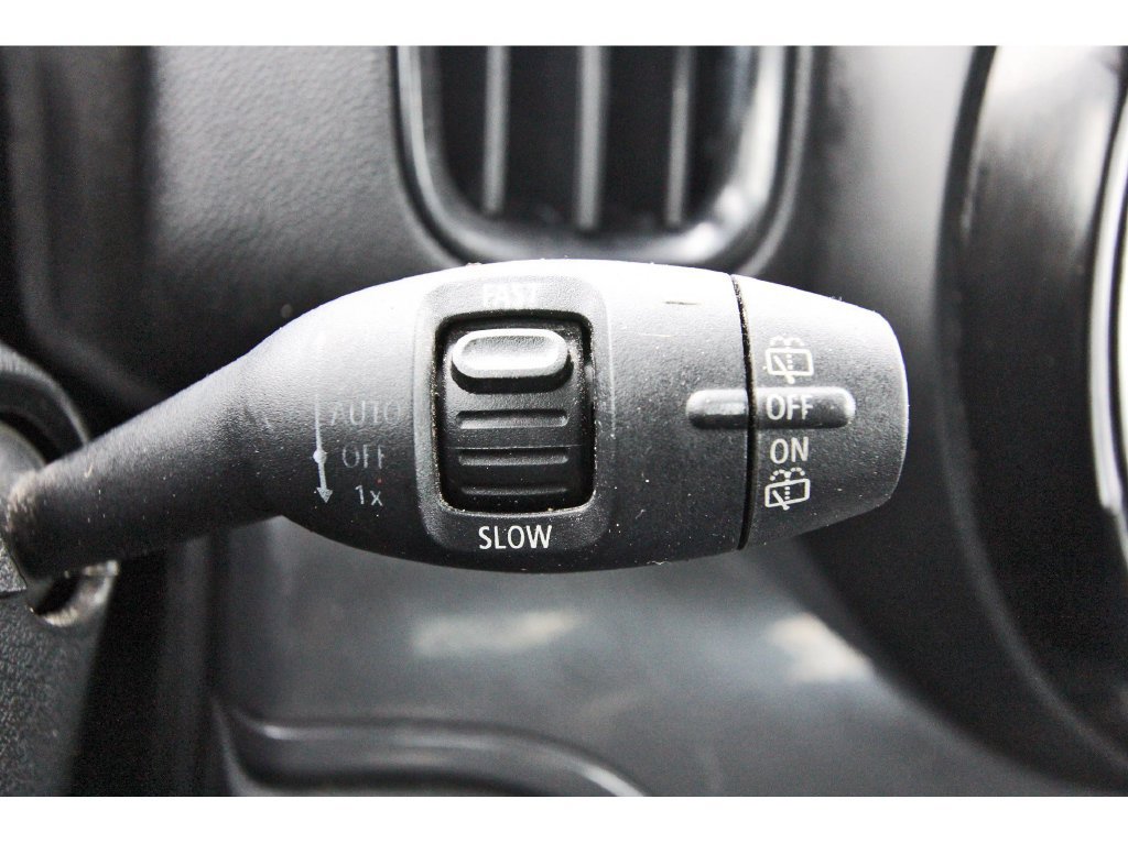 Used 2020 MINI Cooper Countryman FWD image 18