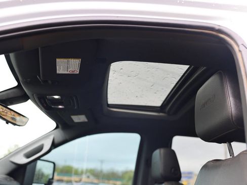 Used 2020 GMC Sierra 2500 AT4 w/ AT4 Premium Package image 31