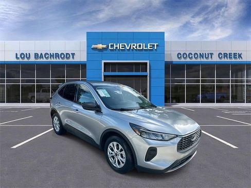 Used 2024 Ford Escape Active image 2