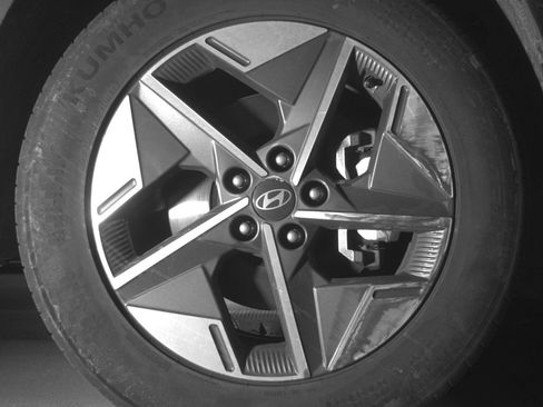 Used 2025 Hyundai Tucson SEL image 13