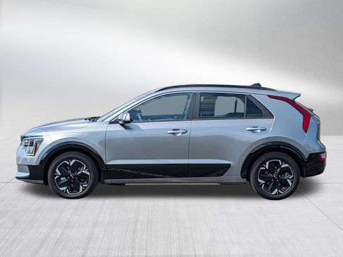 Certified 2024 Kia Niro Wave w/ Wave Preserve Package FWD image 4