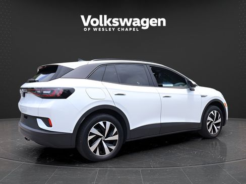 Used 2023 Volkswagen ID.4 Pro AWD/4WD image 8