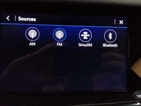 Used 2022 Cadillac XT6 Premium Luxury image 22