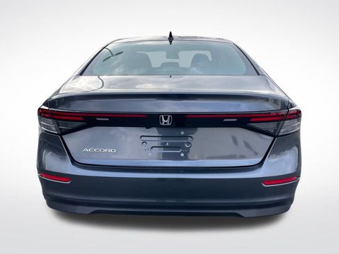 Certified 2025 Honda Accord SE image 4