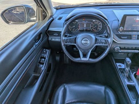 Used 2023 Nissan Altima 2.5 SR image 13