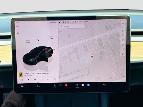 Used 2023 Tesla Model 3 Standard Range RWD image 31