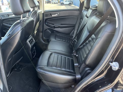 Used 2022 Ford Edge SEL AWD/4WD image 32