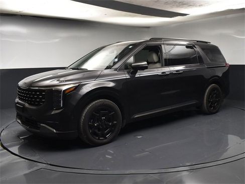 Certified 2025 Kia Carnival SX Prestige image 4